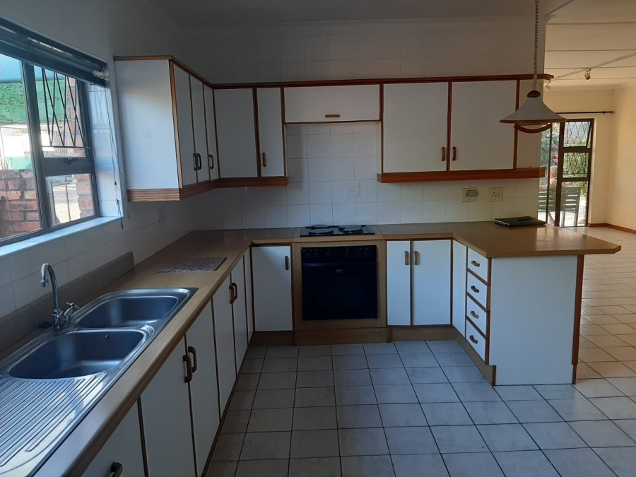 3 Bedroom Property for Sale in Blue Bend Eastern Cape